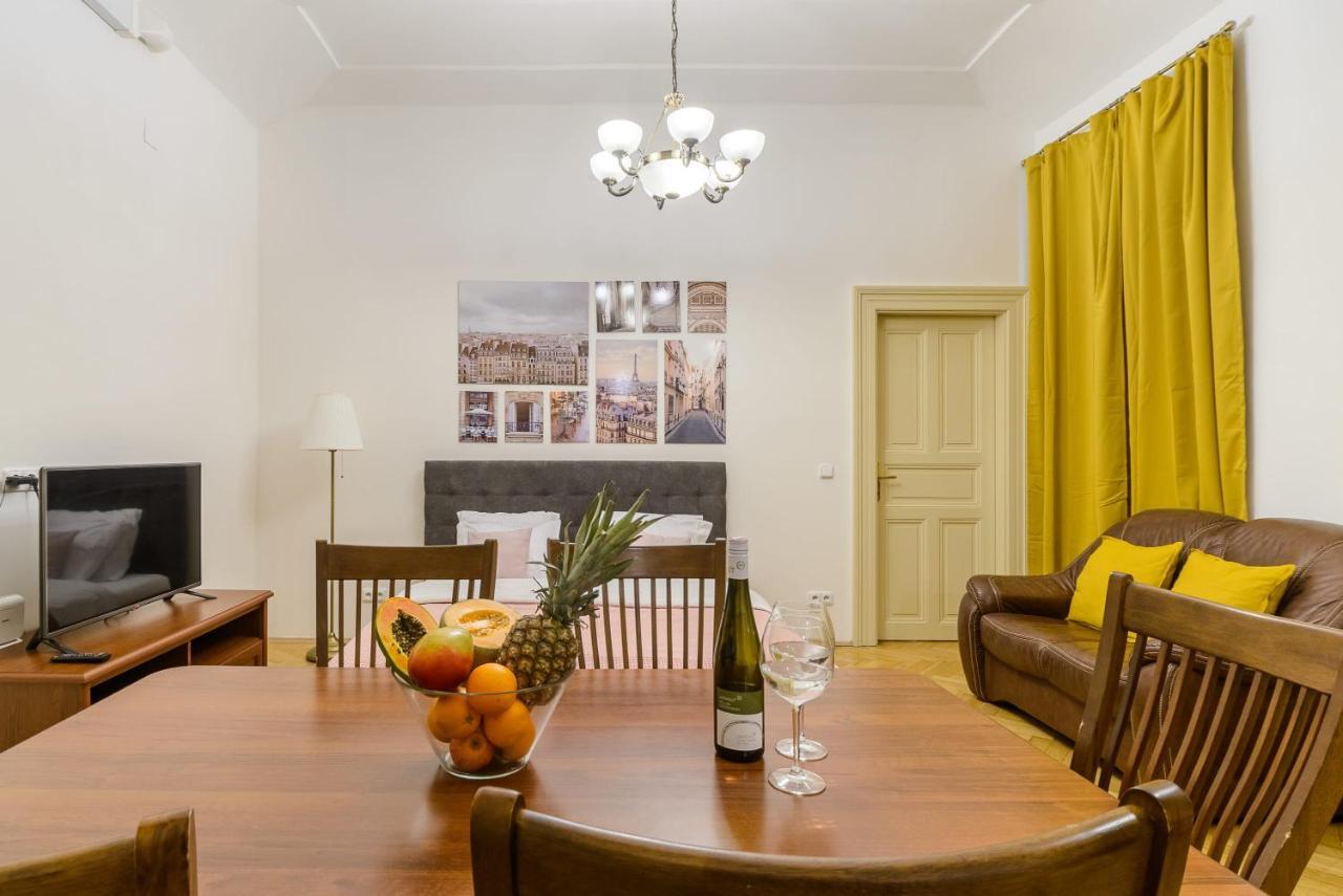 Cozy Apartment Near Stefanikuv Most ปราก ภายนอก รูปภาพ