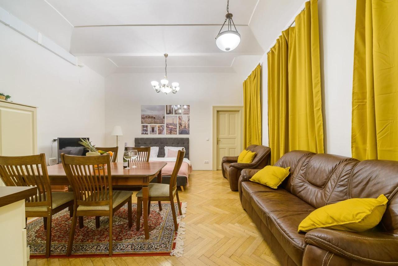 Cozy Apartment Near Stefanikuv Most ปราก ภายนอก รูปภาพ
