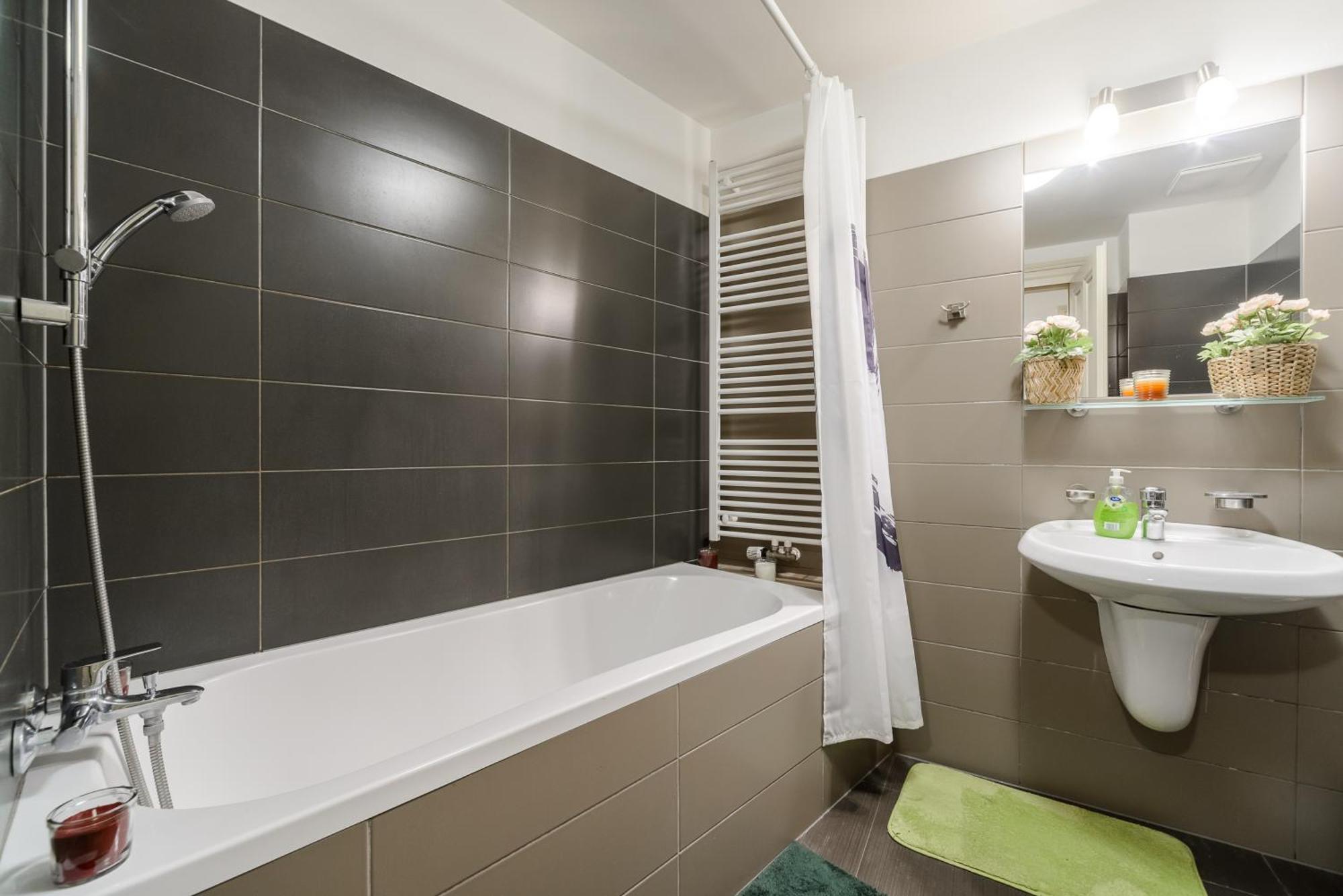 Cozy Apartment Near Stefanikuv Most ปราก ภายนอก รูปภาพ